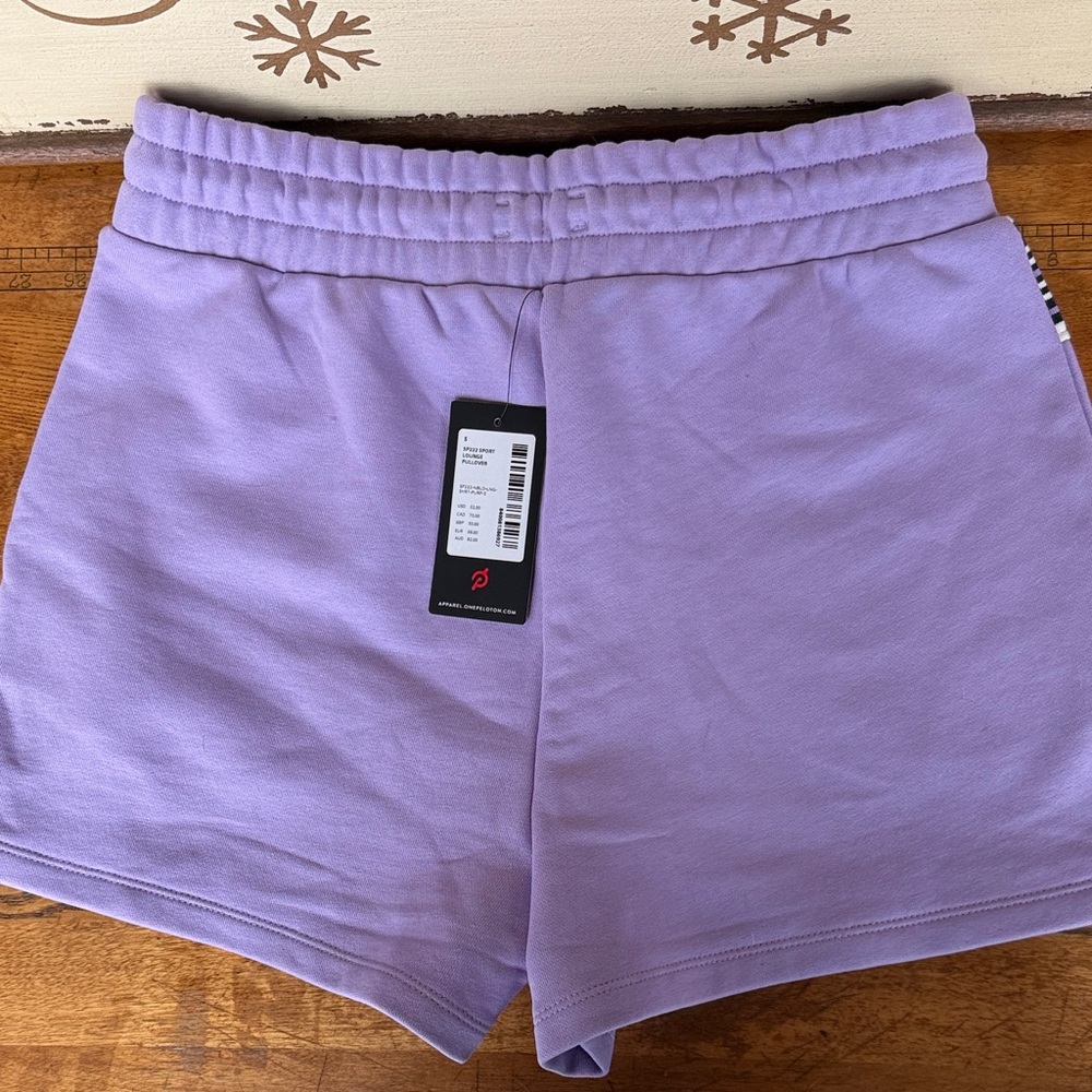 Peloton Women's Lavender Athletic Shorts size small NWT - Picture 4 of 6